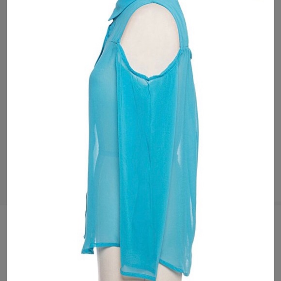 Blue sheer cutout button up top size small - Picture 3 of 3